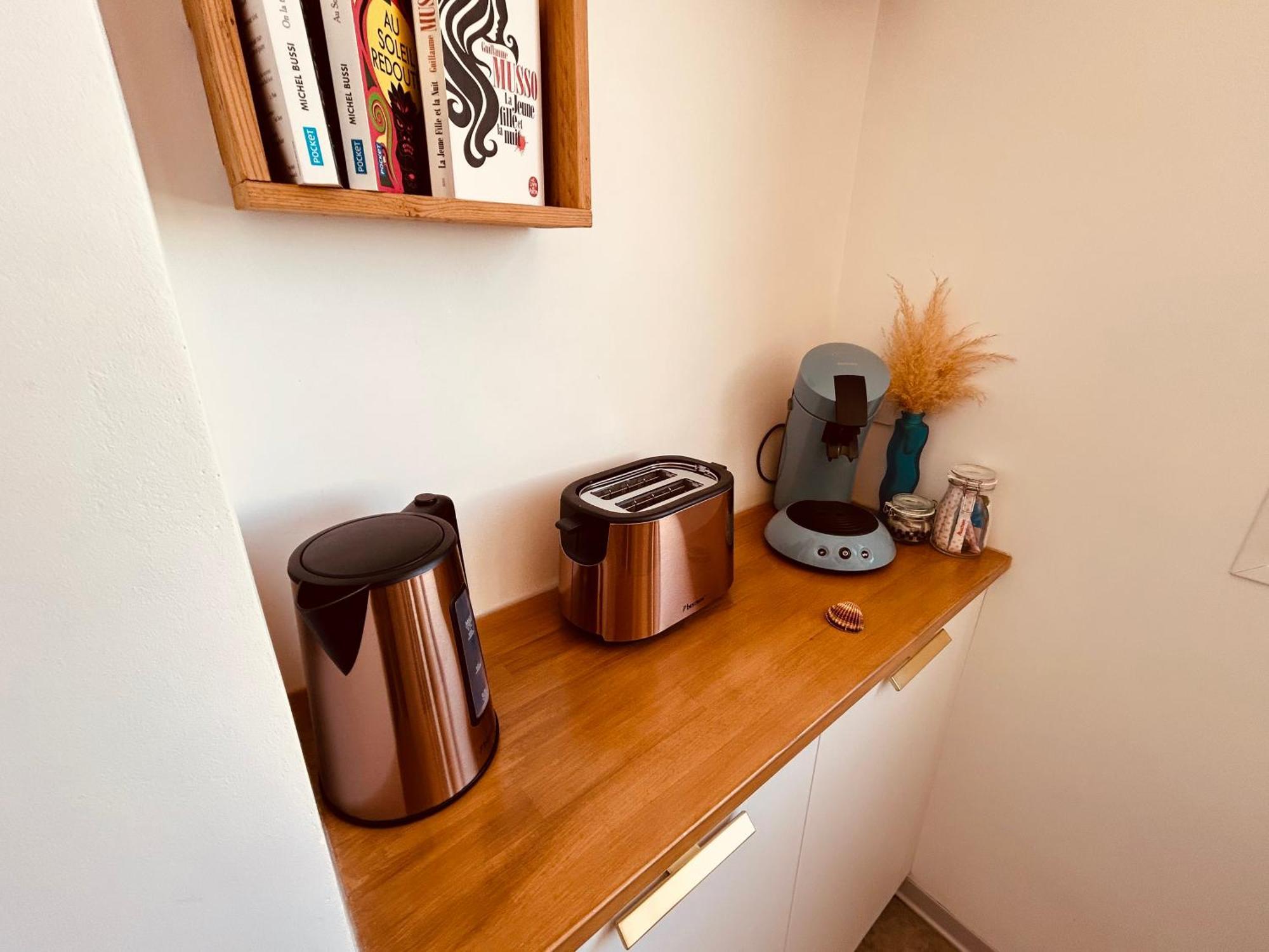 Estudio 1ere Ligne Vue ,place De Parking Privee Acces A La De La 3eme Etage Apartment Palavas-les-Flots